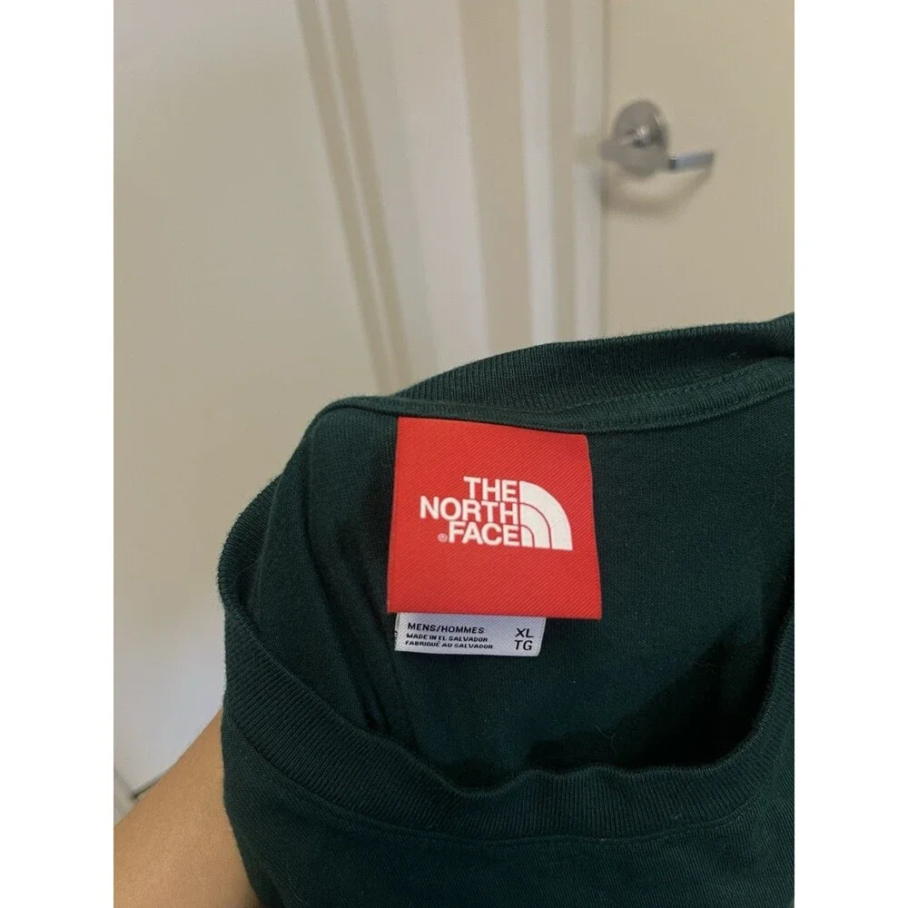 The North Face  Men’s Short Sleeve T-Shirt Size XL Dark Green